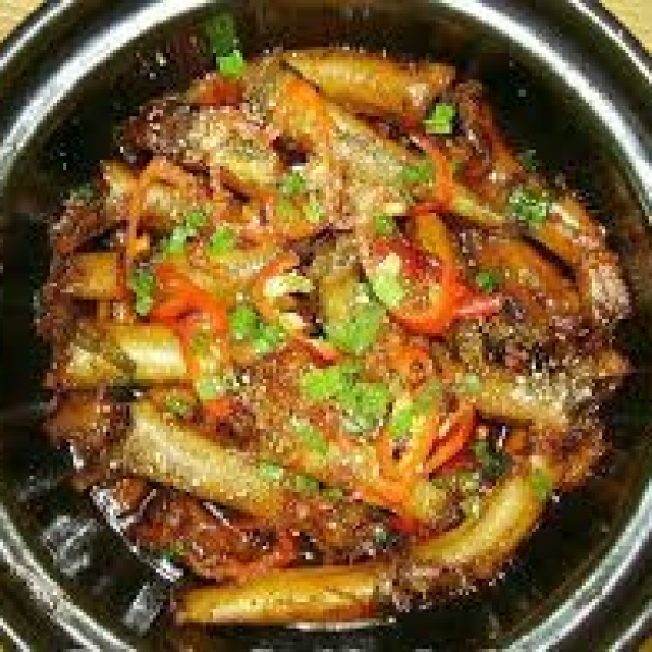 Cá bống dừa kho nước cốt dừa